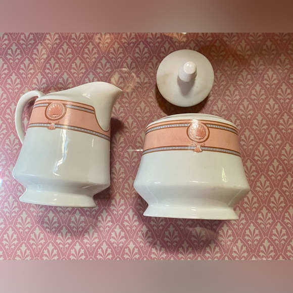 🔥Royal Majestic Fine China Creamer & Sugar Bowl - Seascape🔥 - Picture 1 of 6